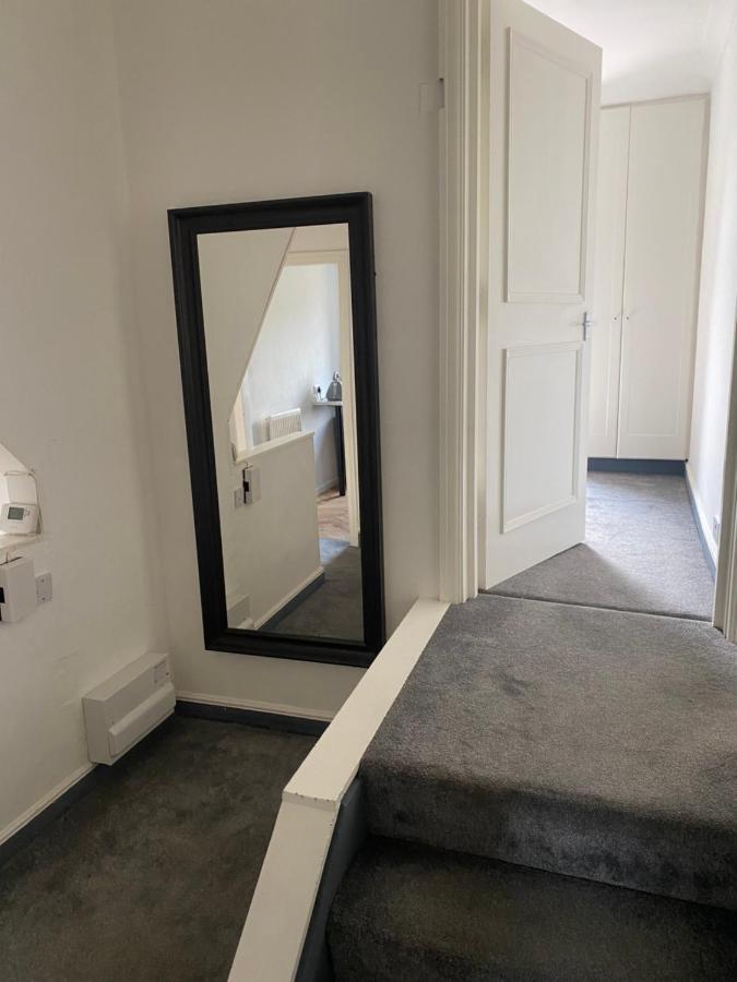 Dragon Parade Apartment هاروغايت المظهر الخارجي الصورة